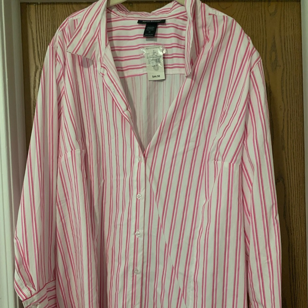 ASHLEY STEWART PINK STRIPED TAILORED SHIRT